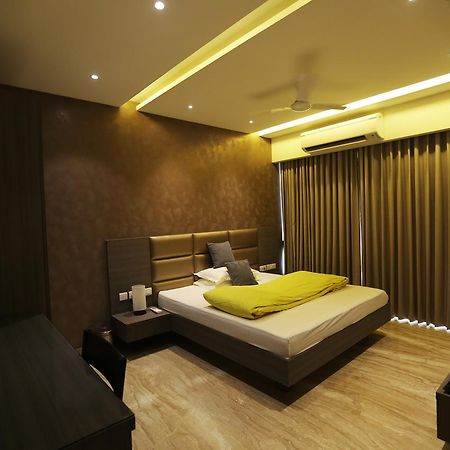 Lakeview Service Apartments Калькутта Экстерьер фото